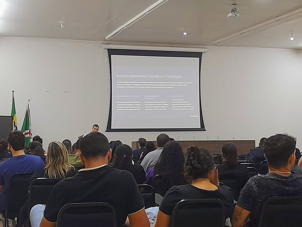 33ª Semana Científica de Administração | Prof. Dr. David Ferreira Lopes Santos