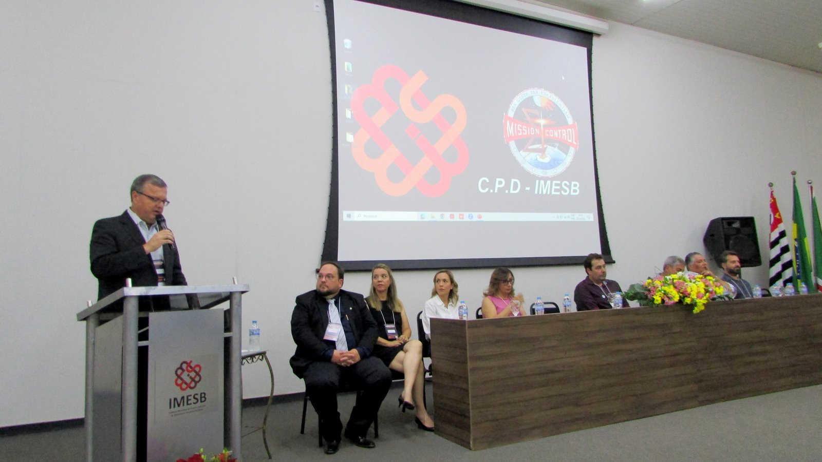 32ª Semana de Administração | Carol Curimbaba