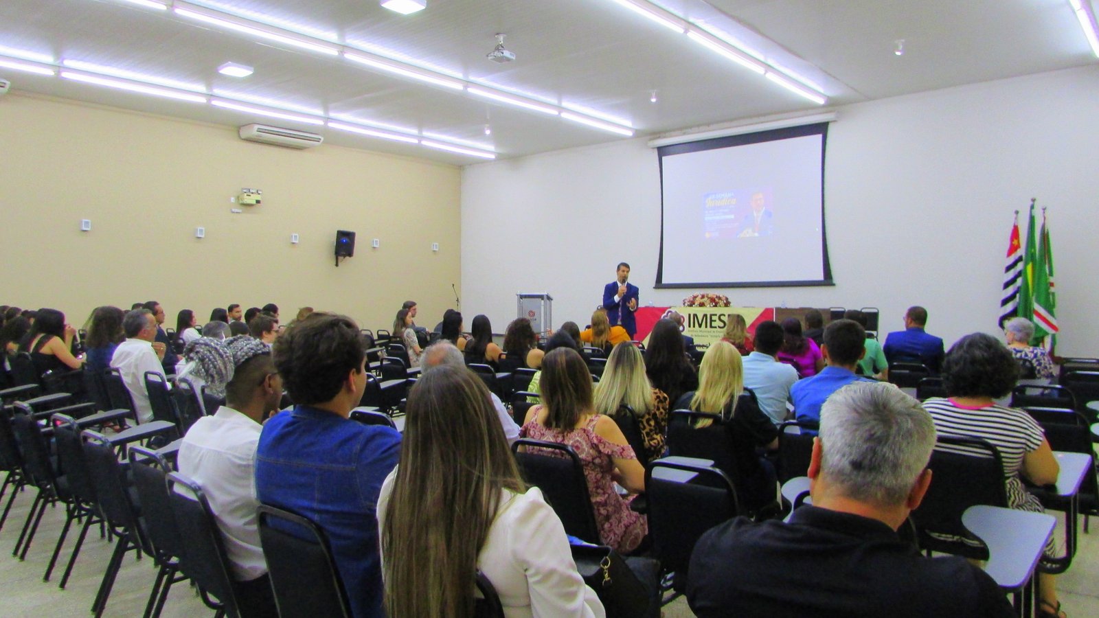 XX Semana Jurídica | "Direito do Consumidor na era digital: responsabilidade por golpes virtuais contra o consumidor"