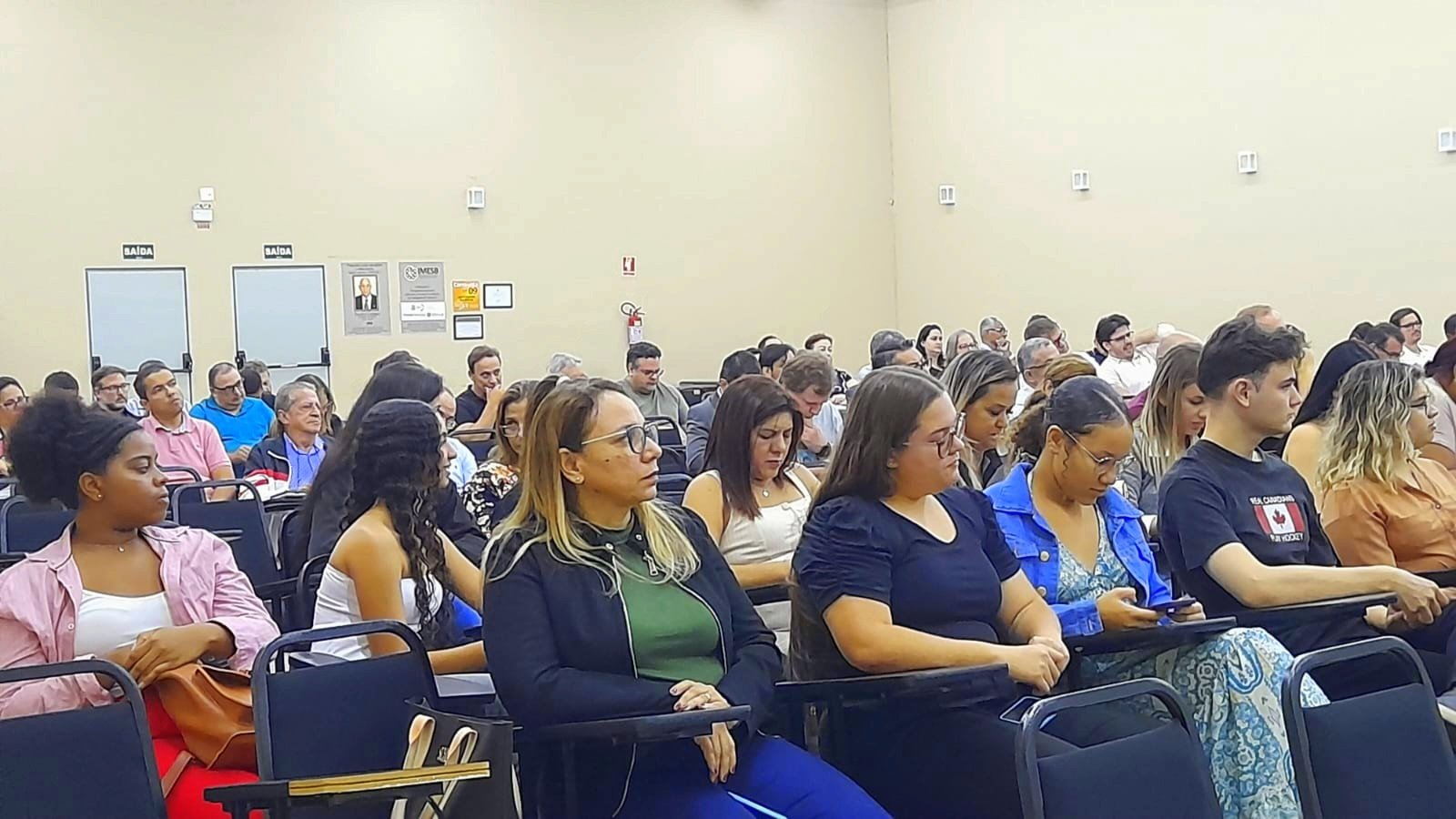 Evento sobre Reforma Tributária e Conciliação destaca temas relevantes para a gestão pública local e regional