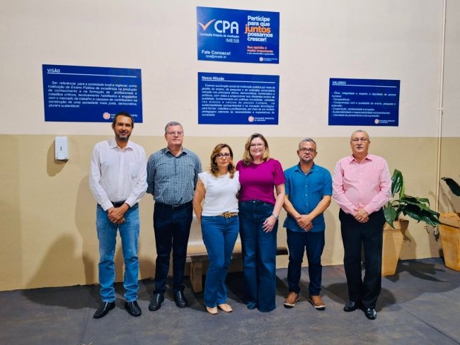 Faculdade Municipal recebe membros do Codevar para discutir futuras parcerias entre as instituições